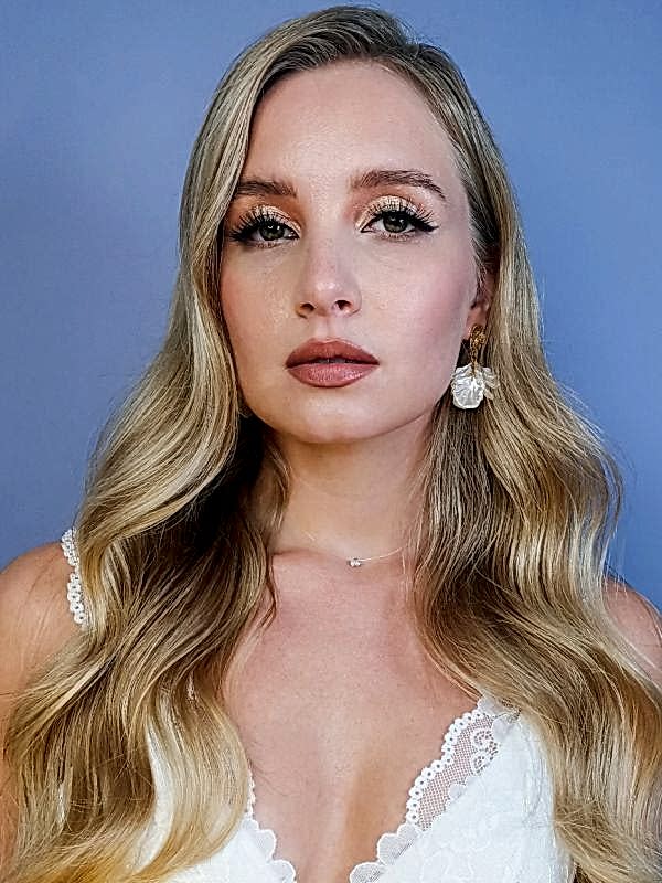 Свадебный макияж и укладка от визажиста в Алматы